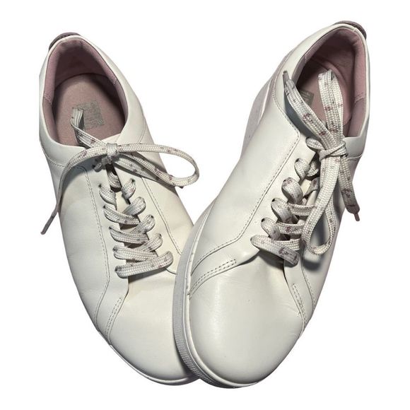 Fitflop Shoes - FitFlop size 8 white leather sneaks with purple and pink speckles (base/laces)